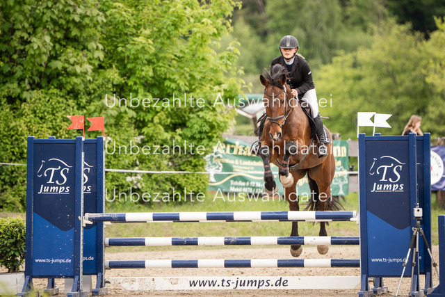 Bad_Meinberg_00617 | saradresslerfotografie - Realisiert mit Pictrs.com