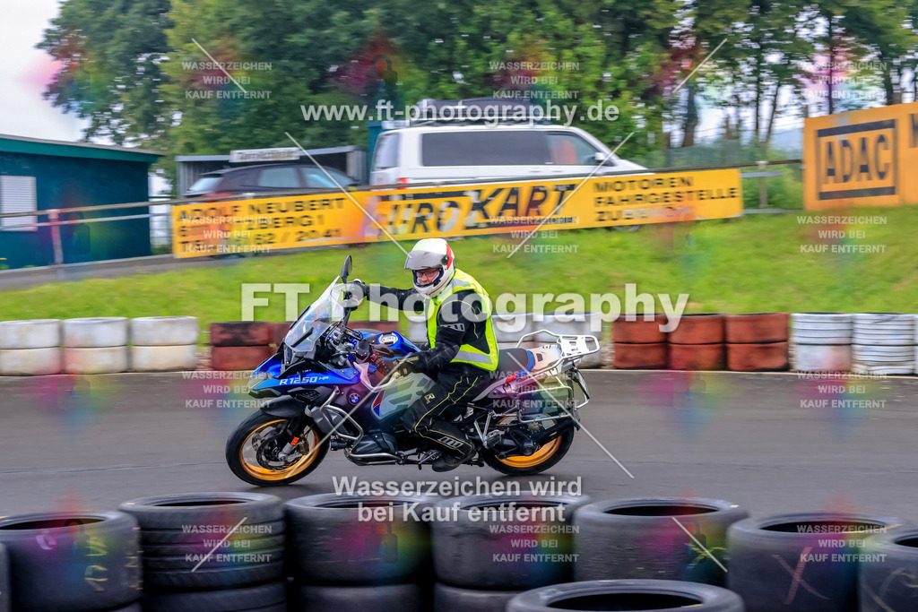 _TCM2828 | Hier findet Ihr Bilder von Touristenfahrten auf der Nürburgring Nordschleife oder von anderen Veranstaltungen die ich besucht habe. Viel Spass beim Durch Schauen 