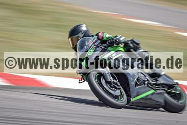 pube1862 | Professionelle Fotos von Sportveranstaltungen, aber auch Hochzeiten und anderen Events. - Realisiert mit Pictrs.com