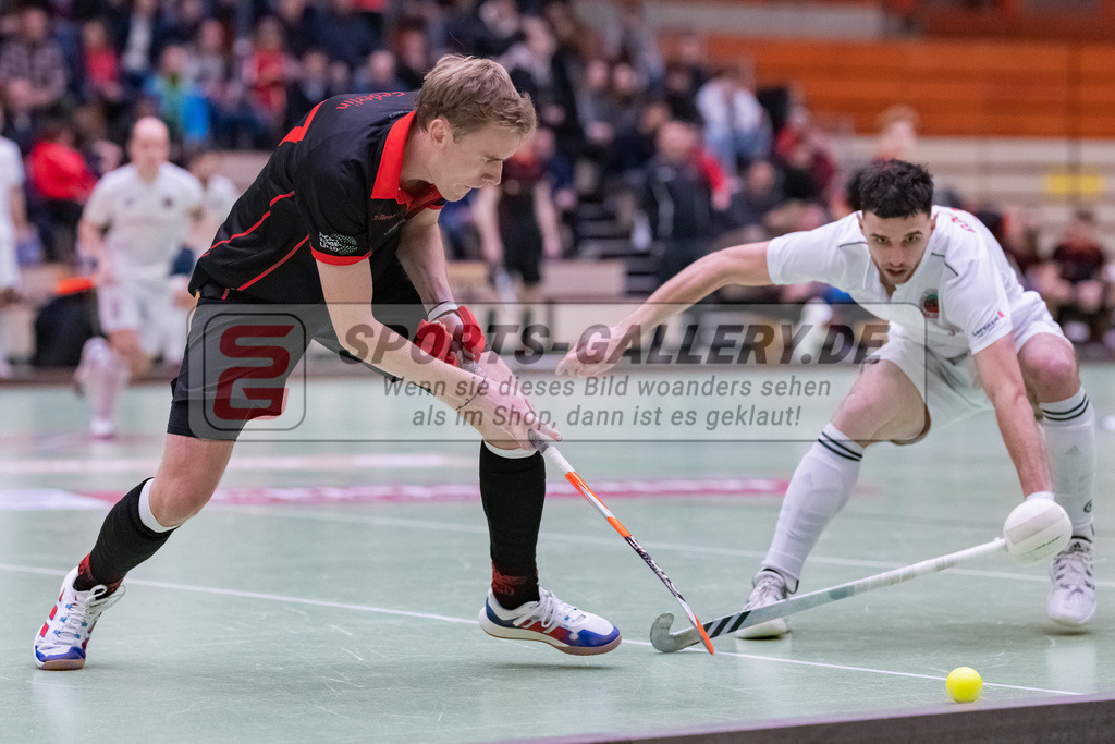 HK_20230113_102730 | 1. Bundesliga ( Halle ) Herren Crefelder HTC - DSD Düsseldorf am 13.1.2023 Crefelder HTC  ( CHTC ) Halle Glockenspitz , Krefeld , Bachmann Lucas Maximilian ( Crefelder HTC #15 ) ., Benedikt Federlin ( DSD Düsseldorf #17 )