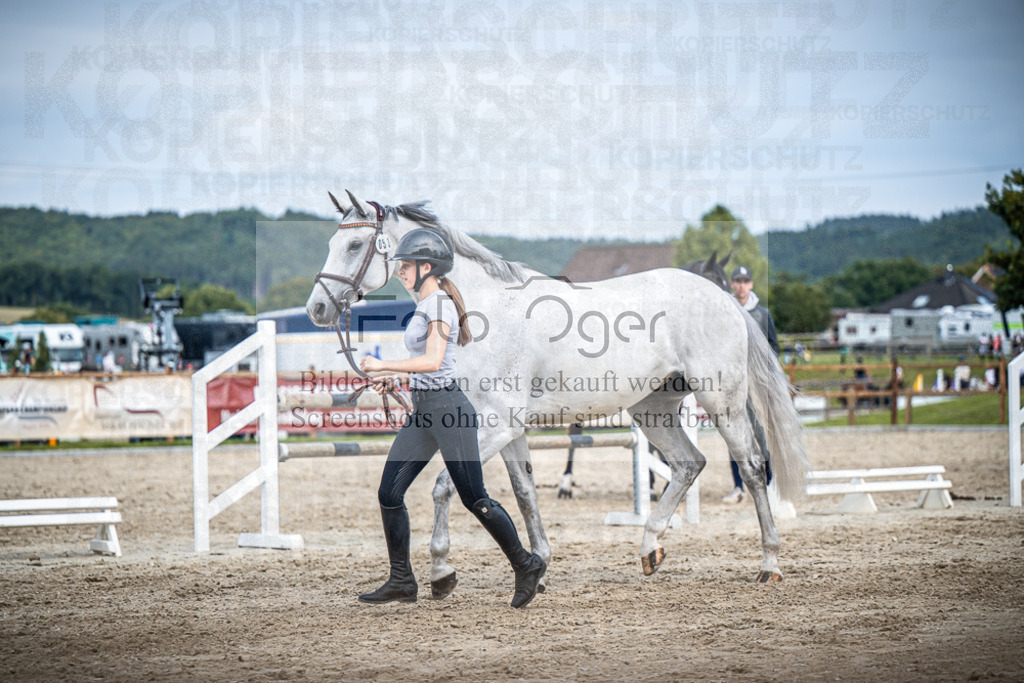 DOS_1378 | Entdecke hochwertige Reitturnierfotos von Foto Oger. Professionell, emotional und authentisch – jetzt Lieblingsmomente im Shop bestellen.Deutschlandweite Turnierfotografie. - Realisiert mit Pictrs.com