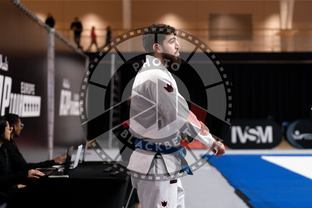 20241013PBB0732 | Athletes compete during the AJP Tour Europe Continental Jiu-Jitsu Amateurs & Masters Championship on October 13, 2024 in Almere near Amsterdam, Netherlands. © Chiara Dazi / photoblackbelt