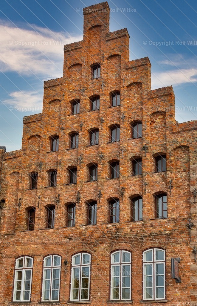 alte hanse fassade | Rolf Wittke  - Realisiert mit Pictrs.com
