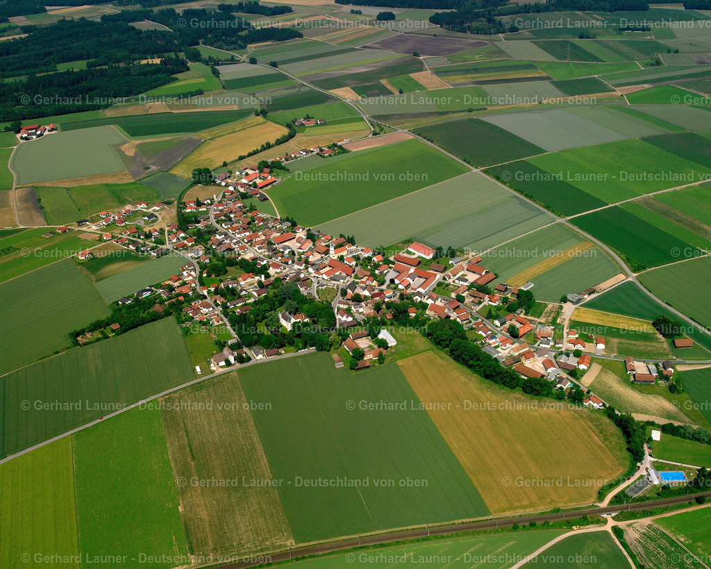 2518083 | Schambach, Straßkirchen