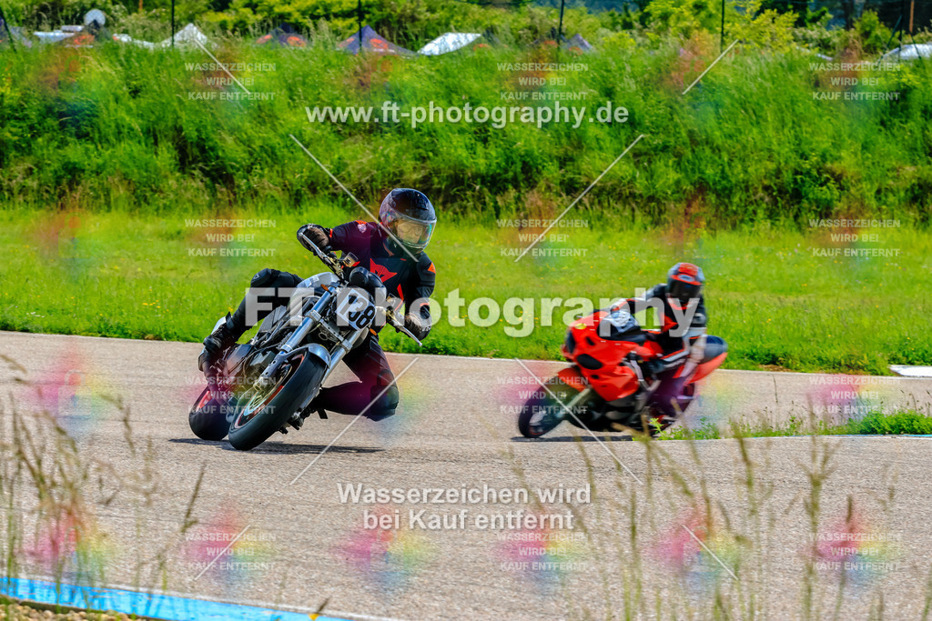 MotoTeam-0326 | Hier findet Ihr Bilder von Touristenfahrten auf der Nürburgring Nordschleife oder von anderen Veranstaltungen die ich besucht habe. Viel Spass beim Durch Schauen 