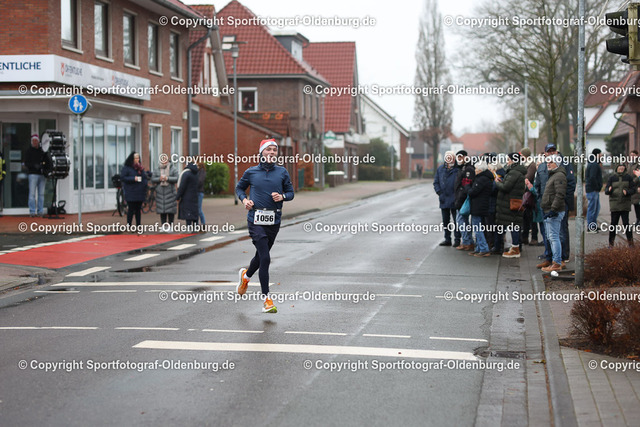 WMLA2373 | Bildershop "Sportfotograf-Oldenburg" mit Fotos von Sportevents in Oldenburg und Umzu. - Realisiert mit Pictrs.com