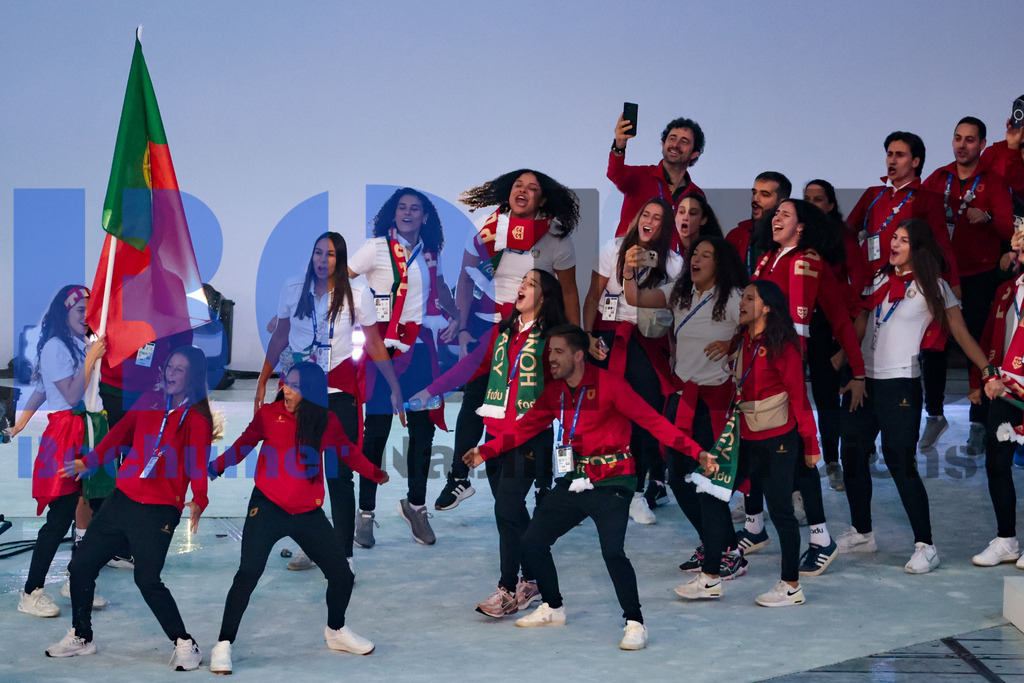 SES_TTGOPC20250716-111 | bond - Realisiert mit Pictrs.com