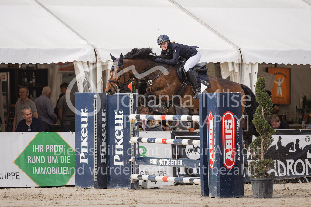 230521_MayDays_M__-Spr-841 | 3. Etappe der Waldbach Amateur Tour, M**-Springen mit steigenden Anforderungen, Herford-Laar, May Days, 21.05.2023