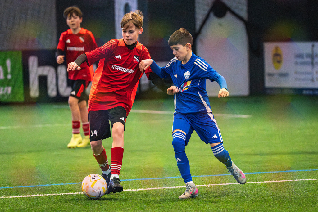_BLR8592 | Professionelle Fußball- und Sportfotografie. Spielbilder online ansehen und kaufen – Einzelbilder oder komplette Galerien in hoher Qualität. - Realisiert mit Pictrs.com