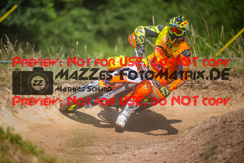 MaZZes_FotoMatrix_220619_1927 | S2