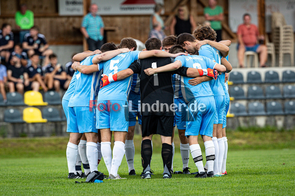 SG Hungerbach gegen TSV Brunnthal | Fußball Kreisliga Herren Oberbayern Zugspitze Gruppe 1, SG Hungerbach gegen TSV Brunnthal, 20240803,Zusammenkuft vor Spielbeginn,2024-08-03 in Huglfing (Sportpark Huglfing), Copyright: WolfgangxLindner www.foto-lindner.de