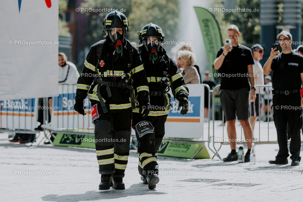 240825_Treppenlauf-251 | Professionelle Fotos Ihrer Laufsportveranstaltung.
