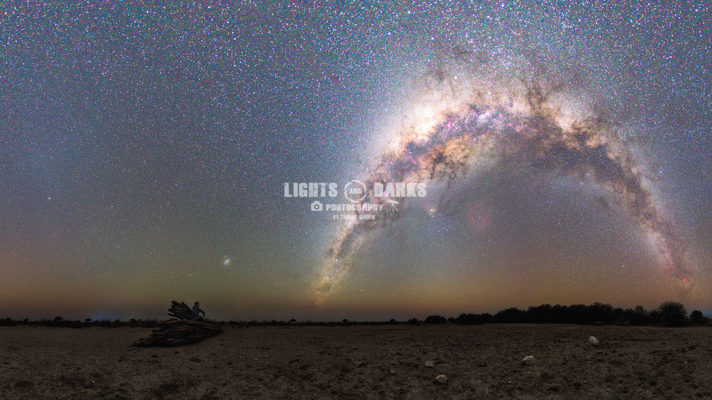 A movie full of stars | Another one from the dessert in Namibia. Sit down and enjoy the show the sky has to offer! - Realisiert mit Pictrs.com