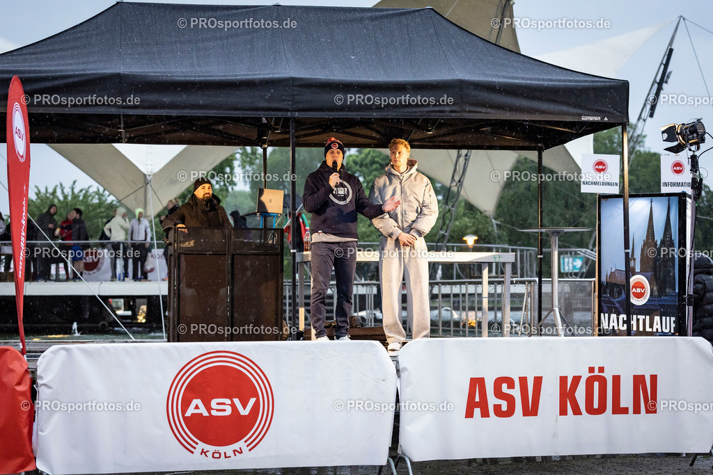 23. ASV Nachtlauf; Koeln, 13.05.26 | Impressionen vom 23. ASV Nachtlauf am 13.05.26 am Tanzbrunnen in Koeln. Foto: BEAUTIFUL SPORTS/Leah Kohring