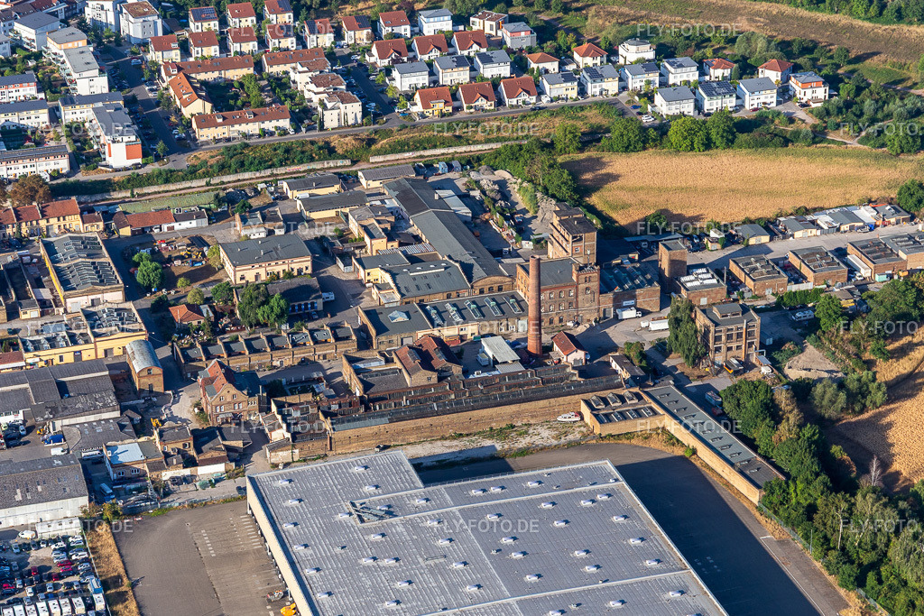 Industriehof Speyer http://www.industriehof-speyer.de/ | Luftbild: Industriehof Speyer http://www.industriehof-speyer.de/ im Ortsteil Ludwigshof in Speyer im Bundesland Rheinland-Pfalz in Deutschland. Foto: IMG_133960.jpg vom 21.08.2022 durch ©2025 Werner Riehm fly-foto.de/copyright - Realisiert mit Pictrs.com