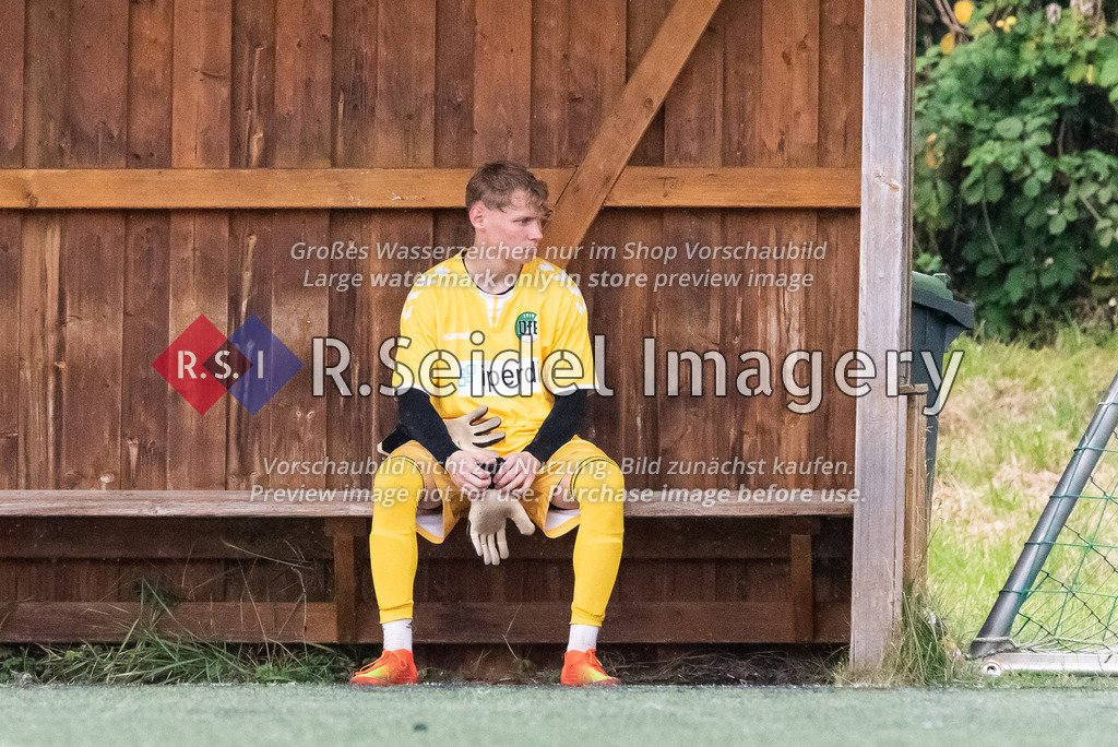 RS-1-008977 | Domenik Krause (#1, Lübeck, Torwart)