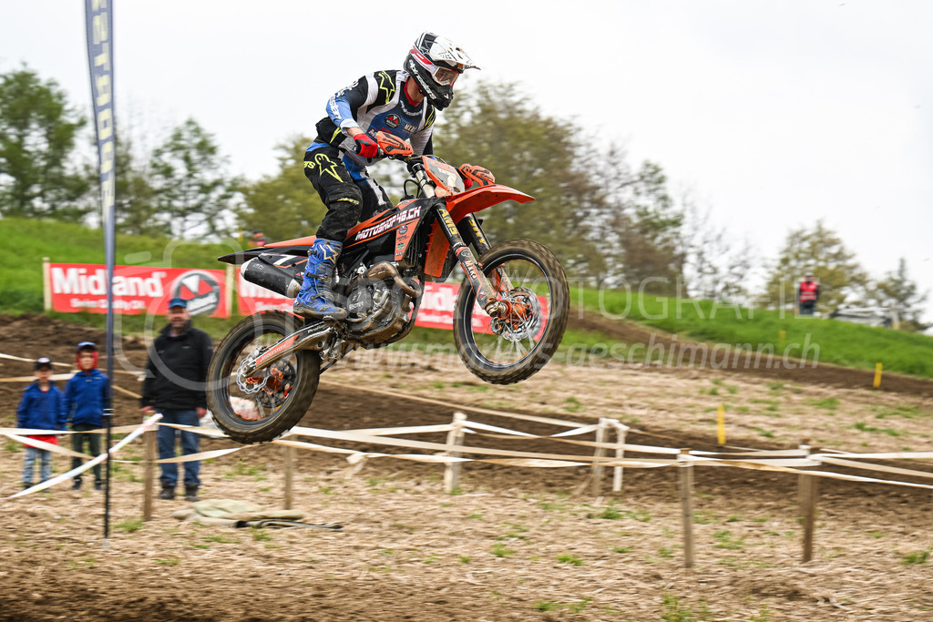 Motocross Schlatt bei Winterthur - 30. April 2023 | #7 Chanton Levi aus Luterbach (CH) auf KTM in der Kategorie ProRace Serie am Motocross Schlatt bei Winterthur, 30. April 2023. 
Instagram: @mx_schlatt | @mc_wila | @sam_schweiz
Bild: Sportfotografie Markus Aeschimann | www.markus-aeschimann.ch - Realisiert mit Pictrs.com