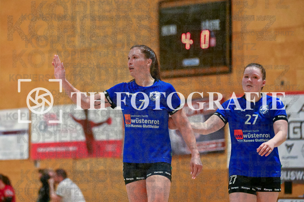GER, SG Maulburg/Steinen - TuS Helmlingen, Frauen-Handball, Oberliga Suedbaden, 19. Spieltag, Saison 2024/2025, 23.03.2025 | Geraldine Kimmer (TuS Helmlingen, #7), Celine Thallner (TuS Helmlingen, #27)GER, SG Maulburg/Steinen - TuS Helmlingen, Frauen-Handball, Oberliga Suedbaden, 19. Spieltag, Saison 2024/2025, 23.03.2025Foto: TH Fotografie/Thomas Hess