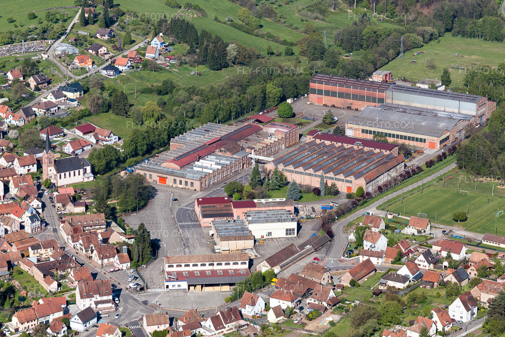 Aerial view: De Dietrich Process Systems factory premises in Zinswiller in the state Bas-Rhin, France.Photo: IMG_099491.jpg taken on 04/30/2017 by Werner Riehm/FLY-FOTO.comResolution of the original: 5237 x 3491 px