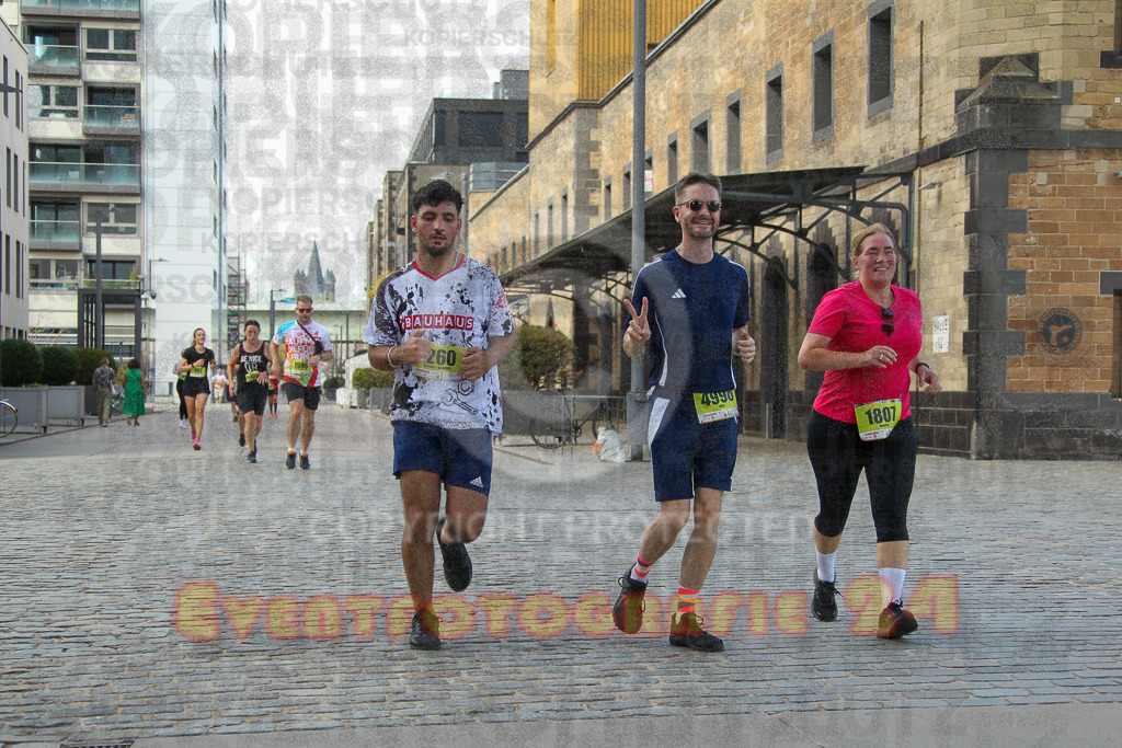 250920_1504_EV4_8049 | Sportfotografie im Rhein-Sieg Kreis, Köln, Bonn, NRW, Rheinland Pfalz, Hessen, etc. Unser Tätigkeitsfeld umfasst den Laufsport vom Volkslauf über den Marathon, Duathlon, Triathon bis zum Ultralauf wie Kölnpfad Ultra oder Schindertrail.