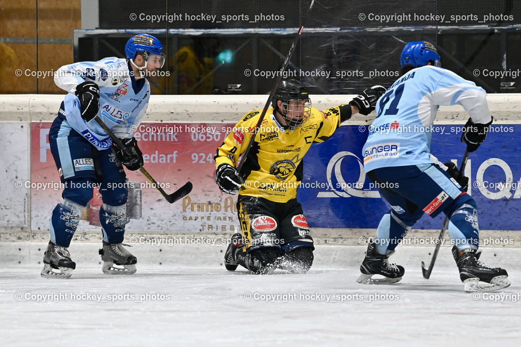 EC Spittal Hornets vs. ESC Steindorf 28.10.2023 | #57 Wilfan Franz,  #8 Komar Luca