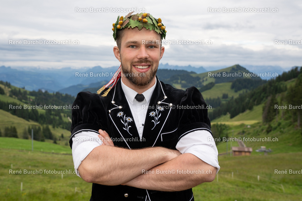 Staudenmann Fabian | René Burch leidenschaftlicher Fotograf aus Kerns in Obwalden.  Hier finden sie Sport, Landschaft und Natur Fotografie.
 - Realisiert mit Pictrs.com