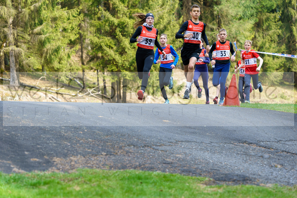 Eröffnungs-Cross Scheibe-Alsbach | werk2-photographie oder werk2 ist ein Fotograf in 98724 Neuhaus am Rennweg (Neuhaus/Rwg.) Thüringen für Eventfotografie, Hochzeiten, Sportereignisse oder Sportevents und ist auch mal für den FineArt-Print unterwegs auf der Suche nach dem besten Licht.