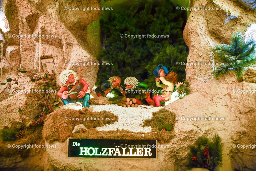 Pöstlingberg_ Grottenbahn_ 21.02.2023-11 | 21.02.2023, Poestlingberg, Grottenbahn, AUT, Grottenbahn, Poestlingberg im Bild Holzfaeller Zwerge