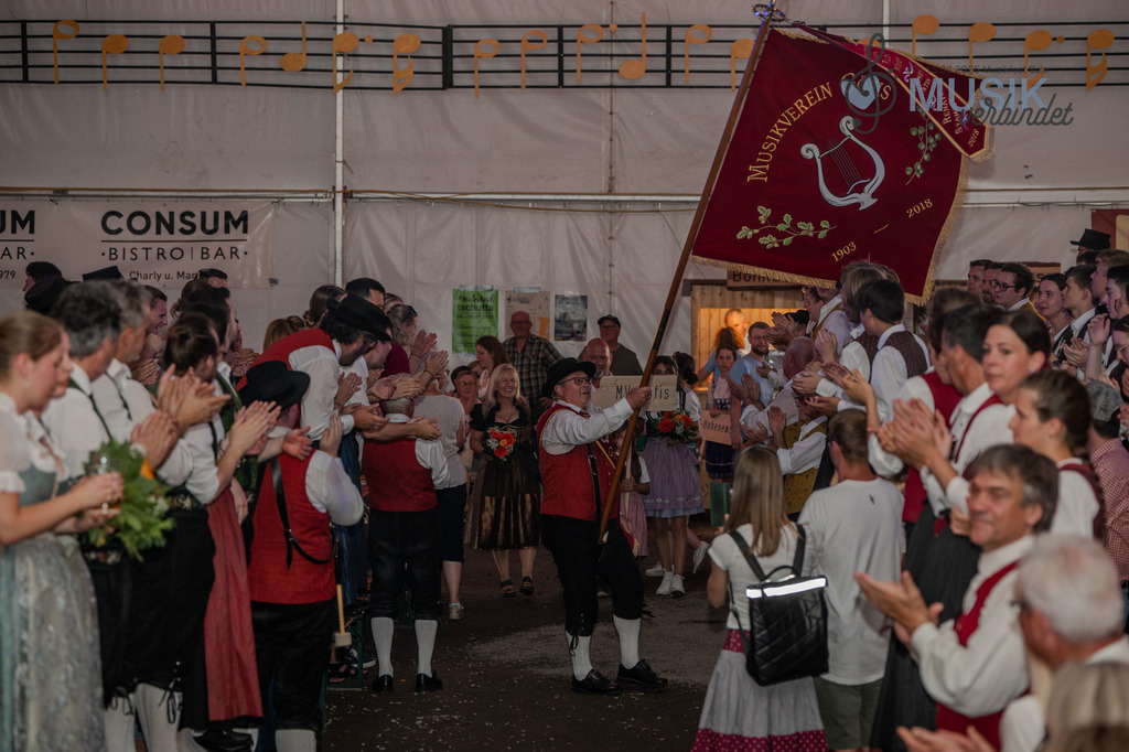 DSC_6038 | "Fussifoto.com – Ihr Ansprechpartner für hochwertige Fotografie! Entdecken Sie kreative Bilder und professionelle Dienstleistungen. Kontaktieren Sie uns für Ihre Projekte!"