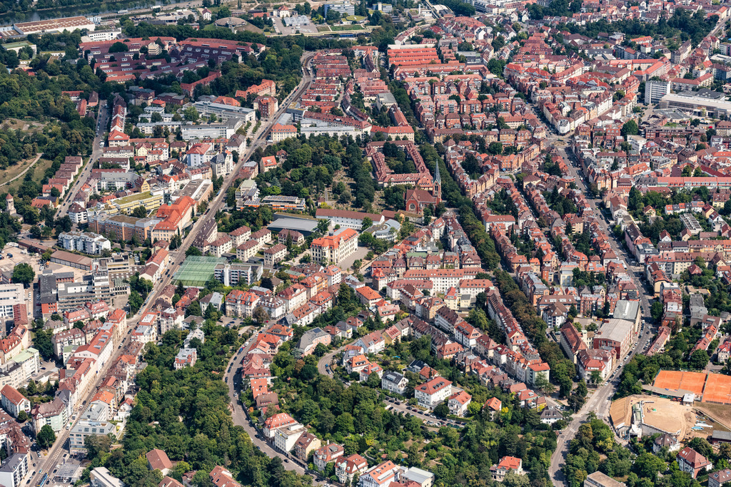 dr__0015843.jpg | STUTTGART 03.08.2018 Innenstadtbereich Ostheim im Stadtgebiet in Stuttgart im Bundesland Baden-Württemberg, Deutschland. // District Ostheim in the city in Stuttgart in the state Baden-Wurttemberg, Germany. Foto: Daniel Reiter