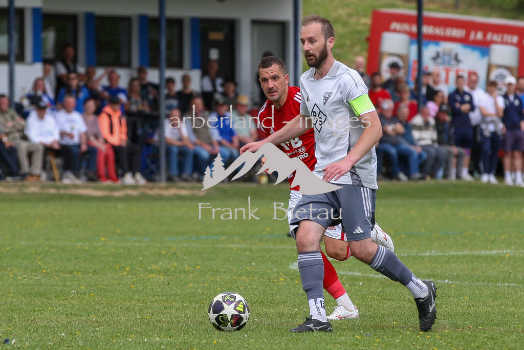 993T0152 | Medien- Sport- Entertainmentfotos