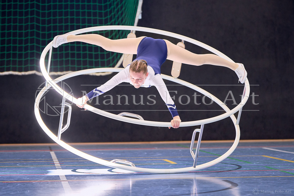 C-DSC02113 | Professionelle Sportfotografie in Hamburg, Schleswig-Holstein und Niedersachsen – spezialisiert auf Rhönrad, Geräteturnen, Leistungsturnen und rhythmische Sportgymnastik. Bundesweite Begleitung von Rhönrad-Events. Jetzt Sport-Fotos - Realisiert mit Pictrs.com