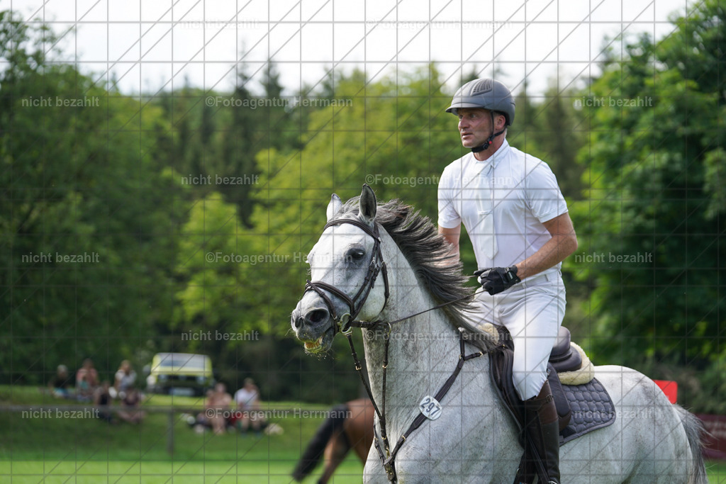 20240706-FAH06231 | Grafing Turnierfotos, Reitverein Ebersberg, Turnierfotografen Bayern, reitsportbilder, Pferdefotograf, reitsportfotograf, Sportbilder, Reitsportfotografie, Fotoagentur Herrmann, Turnierfotograf