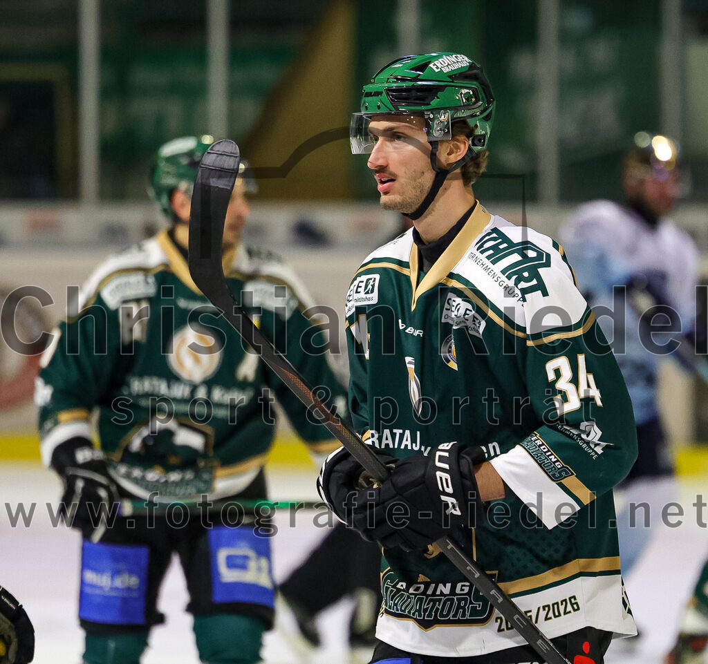 2026-01-06_115_TSV_Erding_gegen_EV_Lindau_Islanders | Erding, Deutschland, 06.01.2026:Eishockey, Oberliga Süd 2025 / 2026, 35. Spieltag, TSV Erding gegen EV Lindau Islanders, Endergebnis: 2:5Bastian Cramer (Erding Gladiators, #34)Foto: Christian Riedel / fotografie-riedel.net