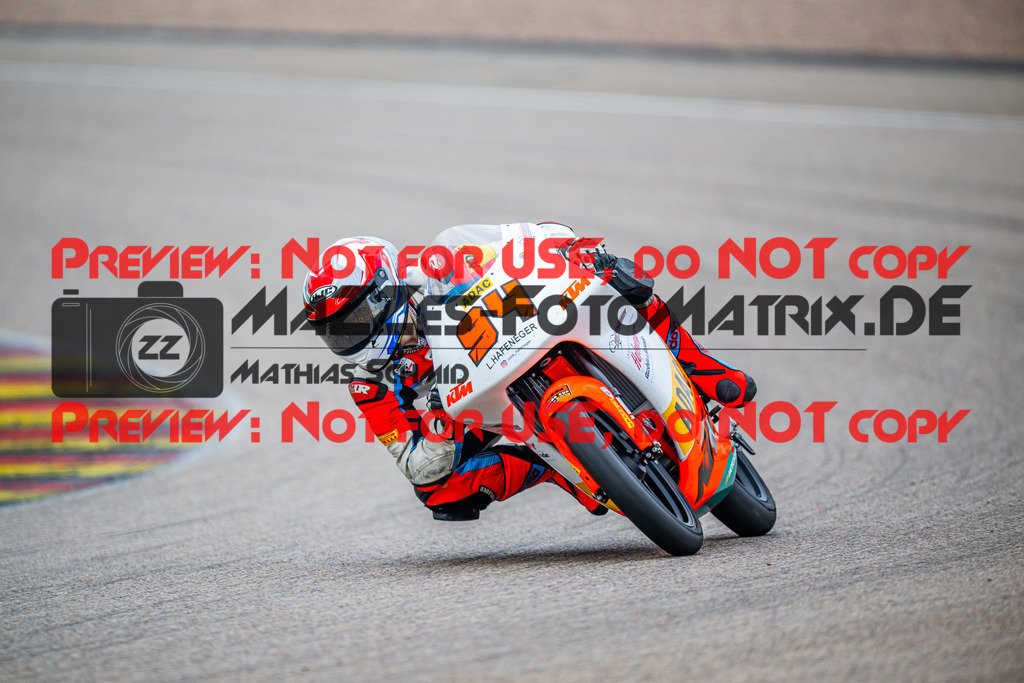 MaZZes_FotoMatrix_240504_6007705_4058 | KTM