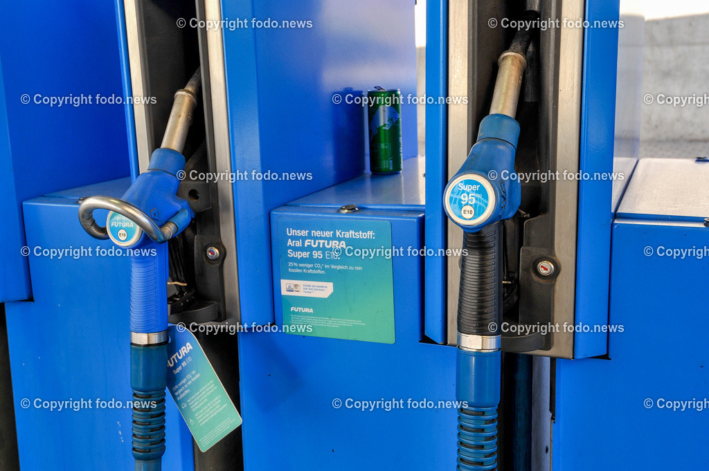 Deutschland_ Baden-Wuerttemberg_ Stuttgart_ 15.02.2025-33 | 15.02.2025, Deutschland, GER, Baden-Wuerttemberg, Stuttgart, im Bild Themenbild, Stadtansichten, Aral, Auto, Tankstelle, Sprit, Treibstoff, Zapfsaeule, Zapfhahn, Benzin, Super 95, E10, Superbenzin, Tanken, Feature, Symbolbild
