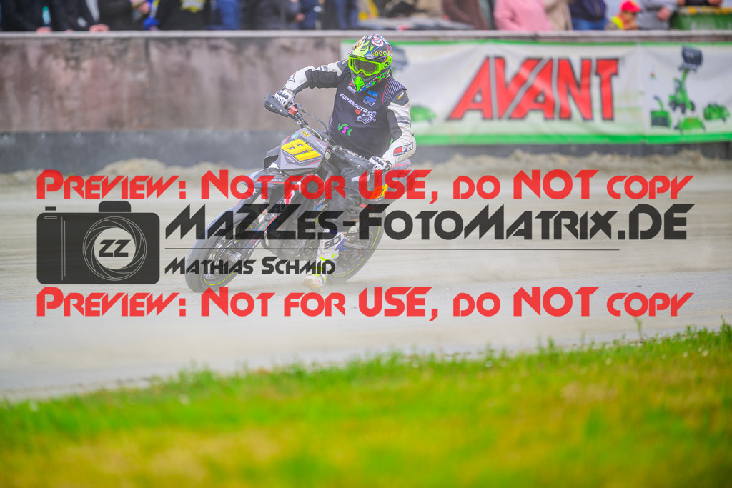 MaZZes_Fotomatrix_20250504_6007705_6561-2 | UE40