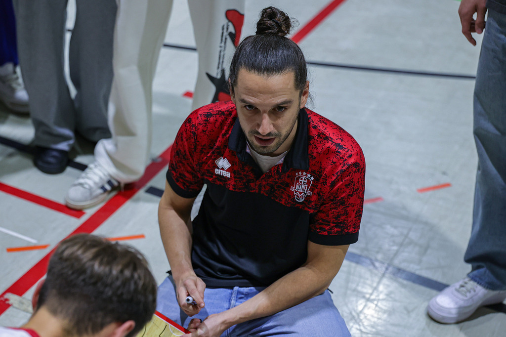 Regio BAYER GIANTS vs SV Haspe 70-11 | Fotos von Basketballspielen aus dem Raum NRW fotografiert von Gero Mueller-Laschet und Daniel Schaefer - Realisiert mit Pictrs.com
