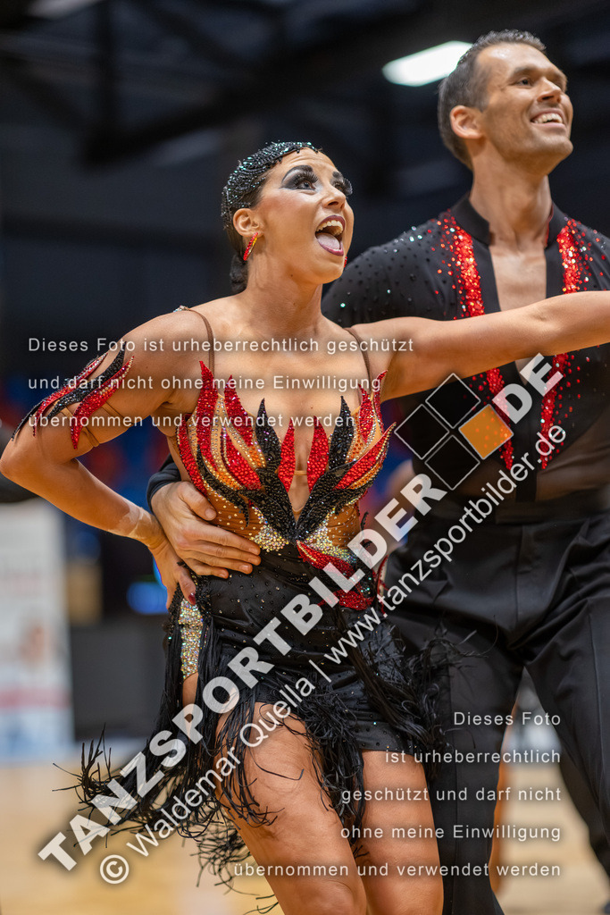 20260328-00659 | Hier finden Sie Tanz Bilder vom Latein und Standard Formationen tanzen. Sportbilder vom Tanzsport. Schöne Fotos und von Weltmeisterschaft, Europameisterschaft, Bundesliga, Regionalliga, Oberliga und Landesliga sowie von GOC Stuttgart, DanceComp, WM Bremen