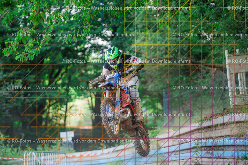 4 Lauf Schlüchtern IGE 2026-833 | Sportfotografie von RO-Fotos: Motorsport, Motocross, Enduro, Laufveranstaltungen und Triathlon. Professionelle Fotos von Sportlern und Events. - Realisiert mit Pictrs.com