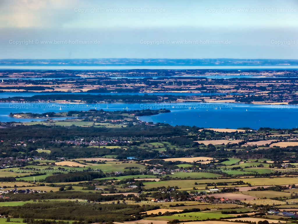 PLB_3246_Holnis_u_Hinterland_80x60 | Luftbild, Landschaft Angeln im Großraum Holnis - Bockholm. - Realisiert mit Pictrs.com