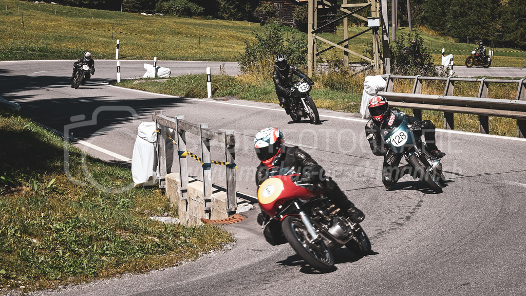 19. Arosa ClassicCar 2023 - 1. September 2023 | 19. Arosa ClassicCar 2023
Arosa, Schweiz

@arosaclassiccar, @arosa.official, #arosaclassiccar, #arosa, #76curves, #classiccar
Bild: Sportfotografie Markus Aeschimann | www.markus-aeschimann.ch - Realisiert mit Pictrs.com