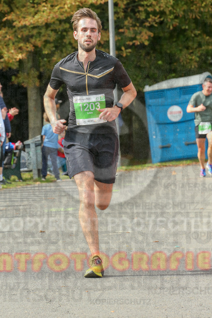 220925_1316_EX1_0310 | Sportfotografie im Rhein-Sieg Kreis, Köln, Bonn, NRW, Rheinland Pfalz, Hessen, etc. Unser Tätigkeitsfeld umfasst den Laufsport vom Volkslauf über den Marathon, Duathlon, Triathon bis zum Ultralauf wie Kölnpfad Ultra oder Schindertrail.