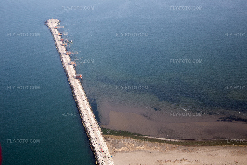 Aerial view: Sottomarina in Faro in the state Veneto, Italy.Photo: IMG_087426.jpg taken on 04/06/2016 by Werner Riehm/FLY-FOTO.comResolution of the original: 5472 x 3648 px