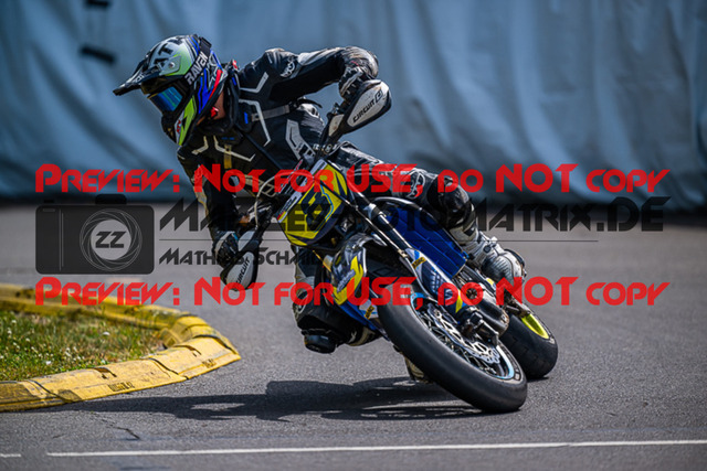 MaZZes_FotoMatrix_220618_6098 | S4