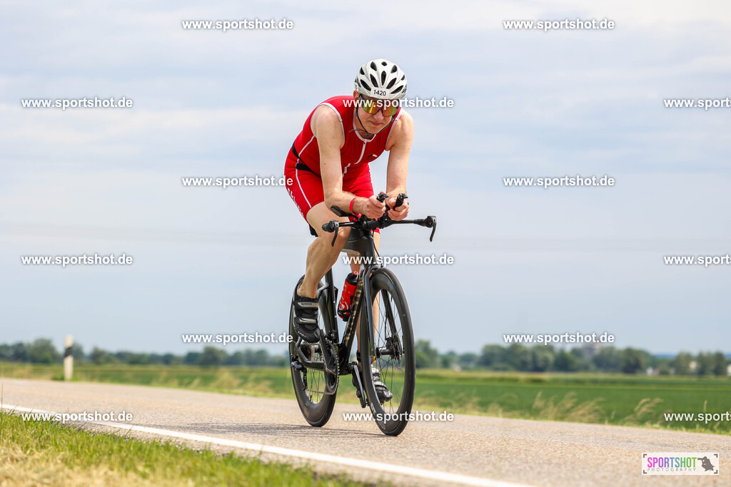 BR8A4961 | Stadttriathlon Erding 2025. #yourpictrs #sportshot_your_pictrs @Sportshotphotography #stadttriathlonerding Copyright: www.sportshot.de