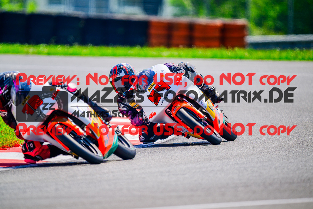 MaZZes_FotoMatrix_240601_6007705_1490 | KTM