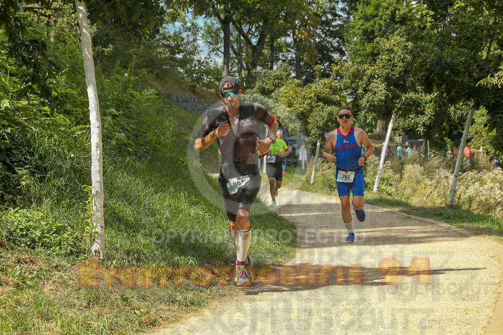 250824_1410_EX1_5256 | Sportfotografie im Rhein-Sieg Kreis, Köln, Bonn, NRW, Rheinland Pfalz, Hessen, etc. Unser Tätigkeitsfeld umfasst den Laufsport vom Volkslauf über den Marathon, Duathlon, Triathon bis zum Ultralauf wie Kölnpfad Ultra oder Schindertrail.