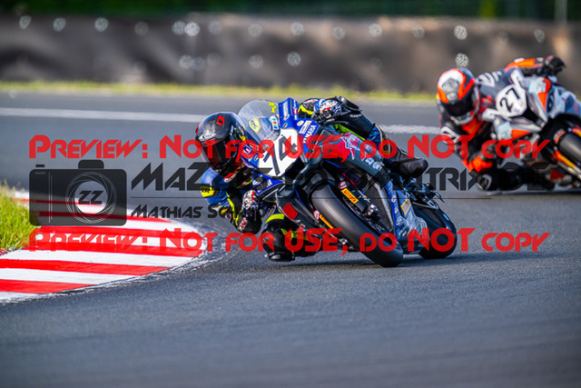 MaZZes_FotoMatrix_220522_2904 | Fotograf Mathias Schmid
Sportfotograf,
Eventfotograf,
Hochzeitsfotograf,
Portraitfotograf