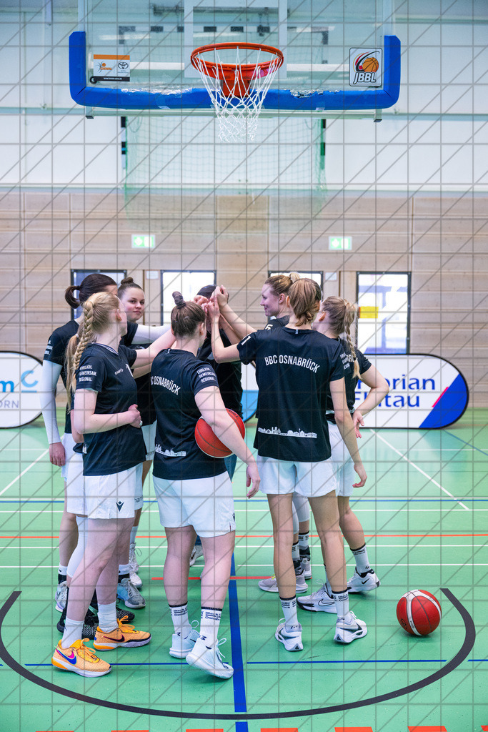 2. DBBL Nord 24/25 | 02.03.2025 | BBC OS vs. New Basket Oberhausen | 2. DBBL Nord 24/25 | 02.03.2025 | BBC OS vs. New Basket Oberhausen - - - - - CREDIT, www.bullenfotos.de, Martin König, Hörner Weg 40, D-49078 Osnabrück, +4917663732967, Nutzung und Weitergabe nur zu den vereinbarten Zwecken. Presseanfragen an Urheber. Alle Rechte beim Urheber. - - - - - - Realisiert mit Pictrs.com